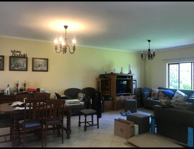 3 BEDROOM HOUSE RENTED IN DAWNCLIFFE